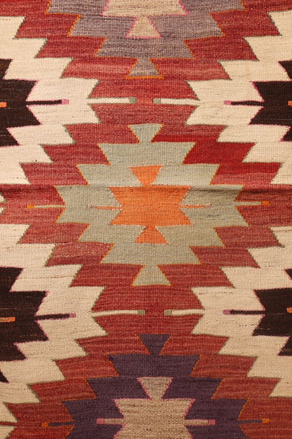 Vintage Kucuglu kilim from Turkey. 135x100 cms - Image 3