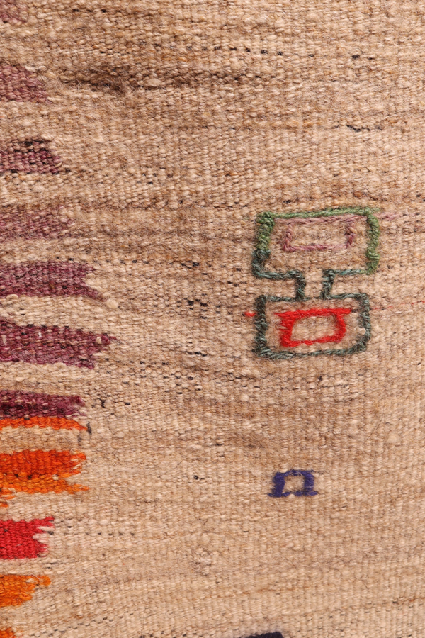 Kilim sofreh vintage Luri, Irán. 135x117 cms - Imagen 3