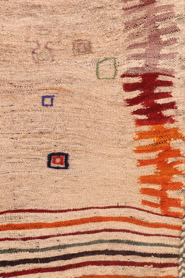 Kilim sofreh vintage Luri, Irán. 135x117 cms - Imagen 4