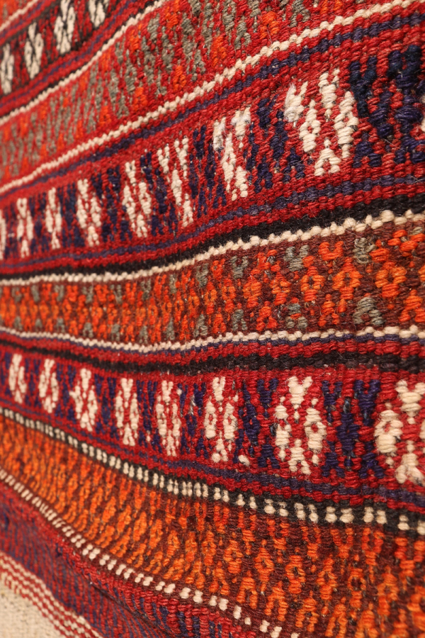 Kilim vintage Qashqai, Irán. 131x117 cms - Imagen 3