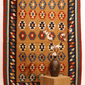 Kilim vintage Qashqai, Irán. 145x109 cms