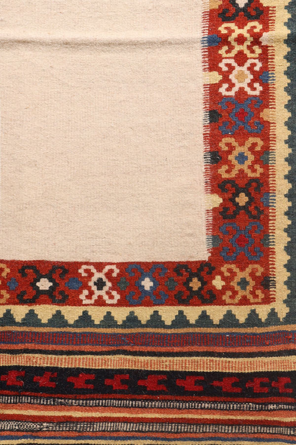 Vintage Qashqai Sofreh kilim from Iran. 144x102 cms - Image 3