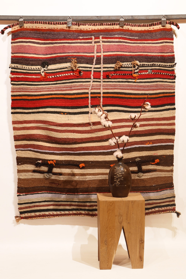 Kilim vintage Qashqai, Irán. 138x112 cms