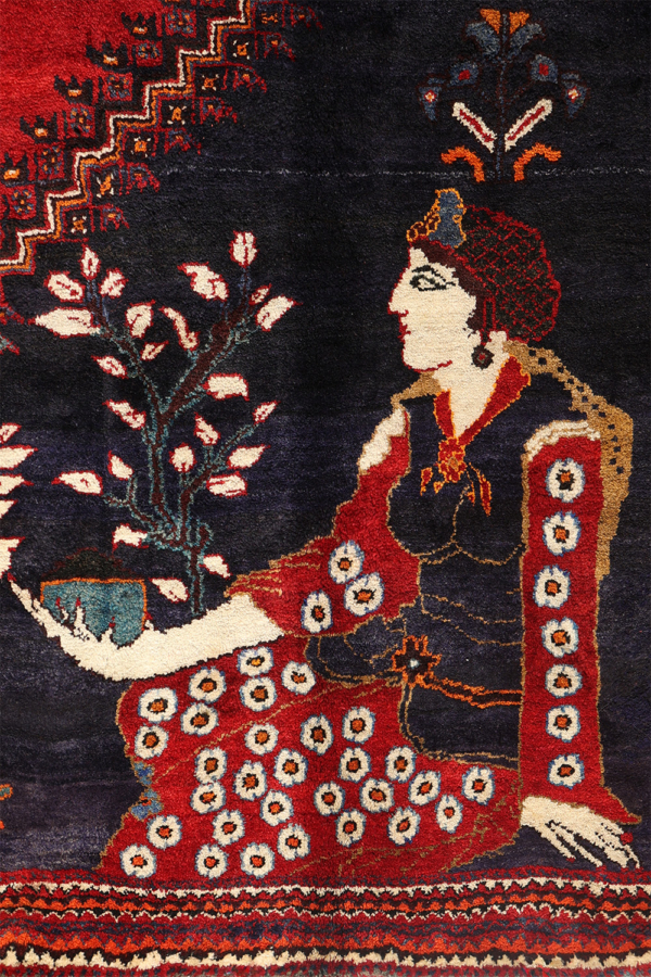 Semi-antique Basseri rug from Shiraz, Iran. 377x268 cms