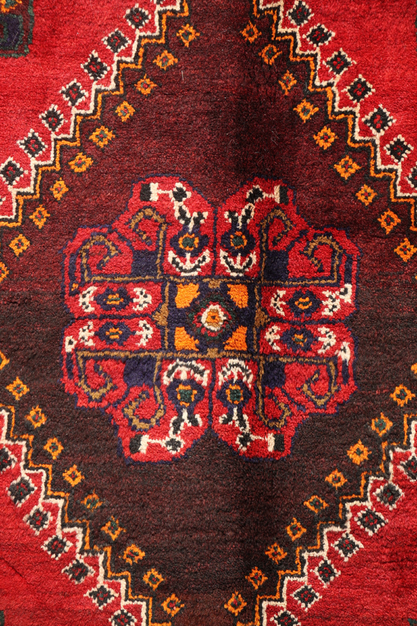 Semi-antique Basseri rug from Shiraz, Iran. 380x270 cms - Image 4