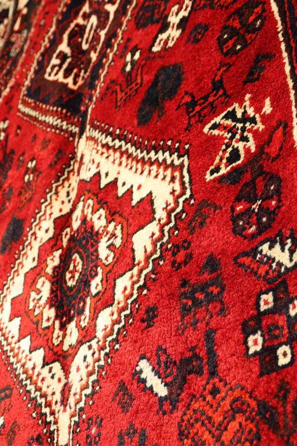 Alfombra vintage Qashqai, Irán. 331x110 cms - Imagen 9