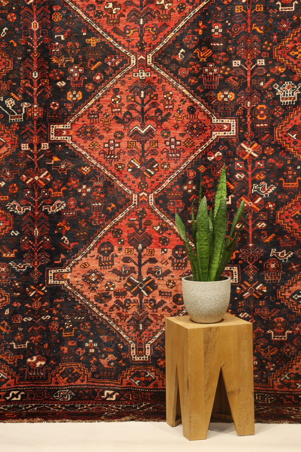 Alfombra semi-antigua Laberduni (?), Irán. 302x219 cms