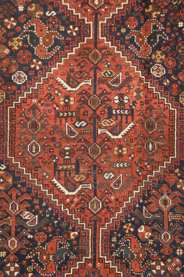 Antique Arab rug from Shiraz, Iran. 315x197 cms - Image 4