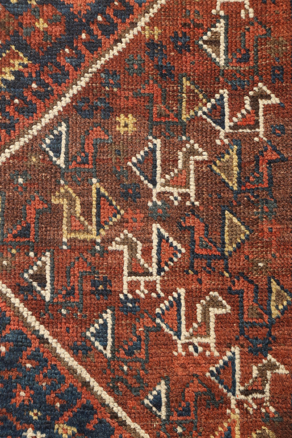 Antique Arab rug from Shiraz, Iran. 315x197 cms - Image 9