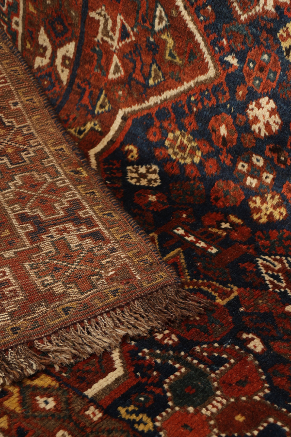 Antique Arab rug from Shiraz, Iran. 315x197 cms - Image 11