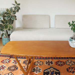 Kilim semi-antiguo Qashqai, Irán. 350x163 cms