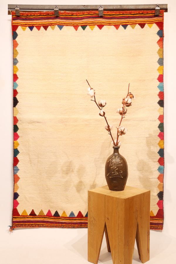Vintage Qashqai sofreh from Iran. 149x108 cms