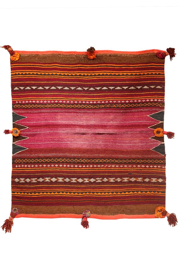 Semi-antique Baluch kilim, Sistan, Afghanistan. 127x110 cms - Image 2