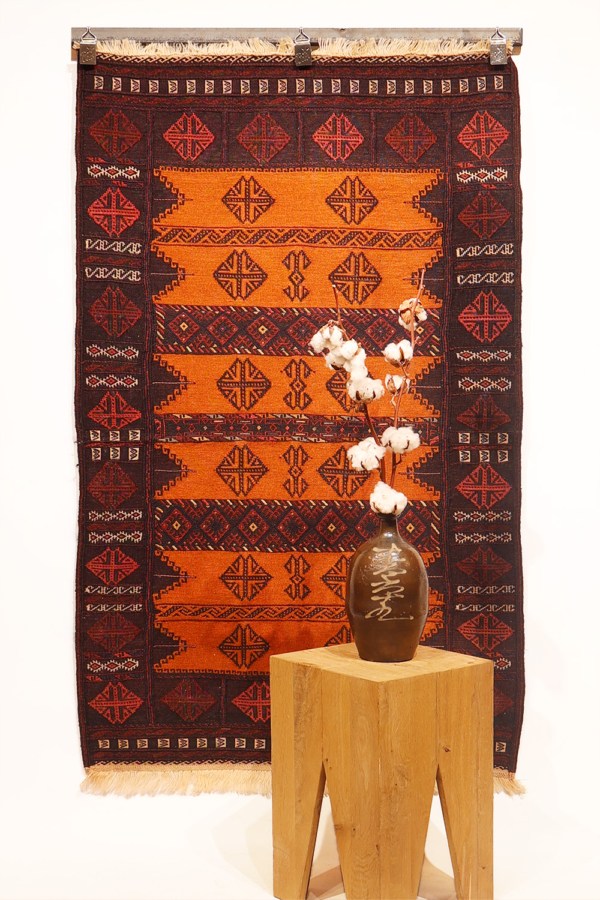 Kilim dasterkhan semi antiguo Baluch, Afganistán. 143x89 cms