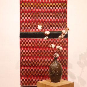 Vintage Qashqai kilim from Iran. 128x58 cms