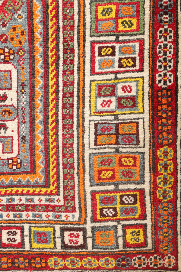 Semi-antique Qashqai rug from Iran. 255x152 cms - Image 5