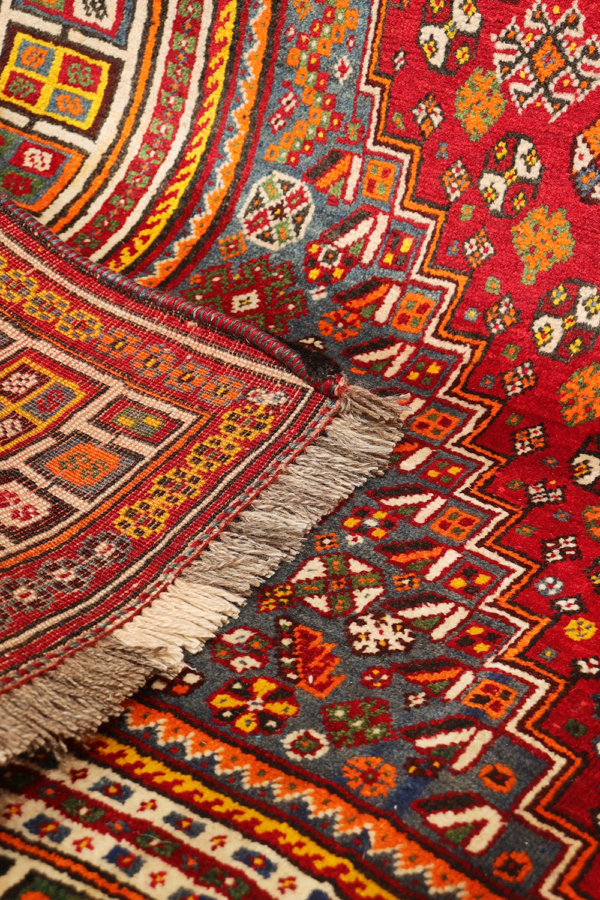 Semi-antique Qashqai rug from Iran. 255x152 cms - Image 10