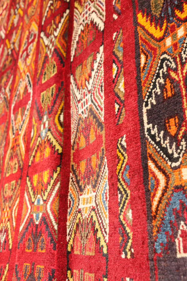 Vintage Qashqai rug from Iran. 263x182 cms - Image 6