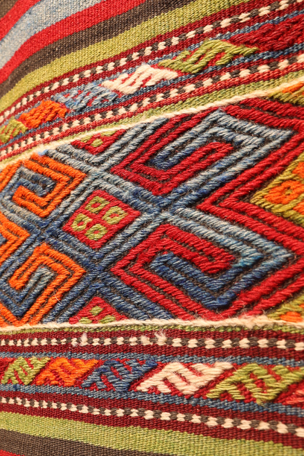 Semi-antique Balıkesir kilim from Turkey. 143x80 cms - Image 4