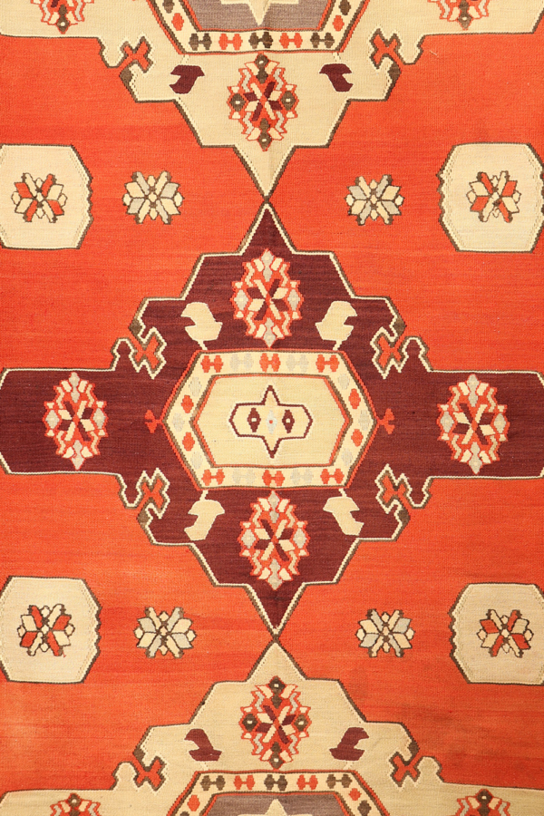 Vintage Goçmen kilim from Turkey. 350x260 cms - Image 4