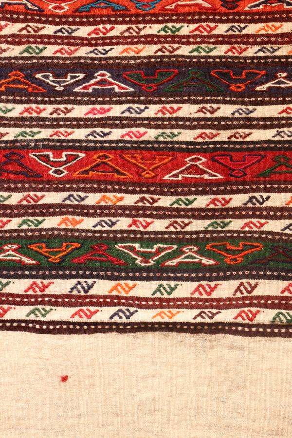 Vintage Qashqai kilim from Iran. 143x73 cms - Image 3