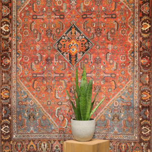 Antique Kashkuli rug from Iran. 208x151 cms