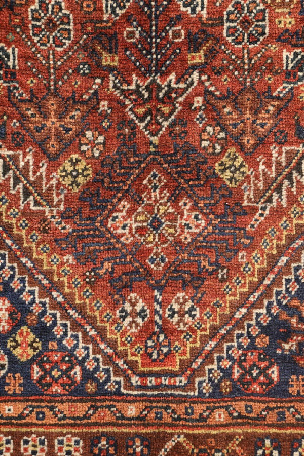 Antique Qashqai rug from Iran. 250x157 cms - Image 5