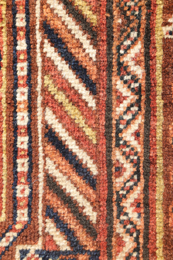 Antique Qashqai rug from Iran. 250x157 cms - Image 7