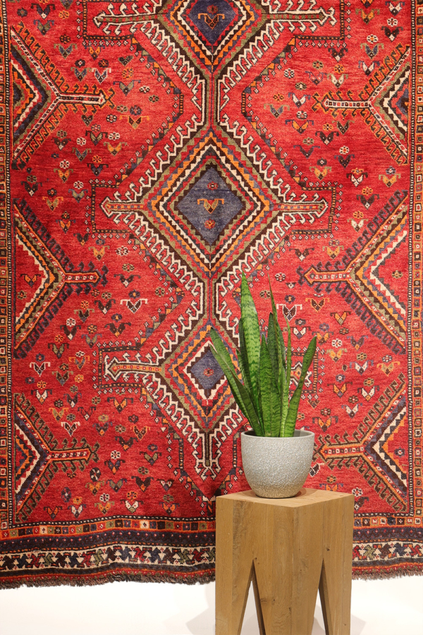 Alfombra semi antigua Lori o Luri, Irán. 238x158 cms