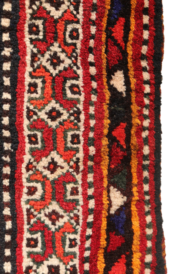 Vintage Qashqai rug from Iran. 268x173 cms - Image 8