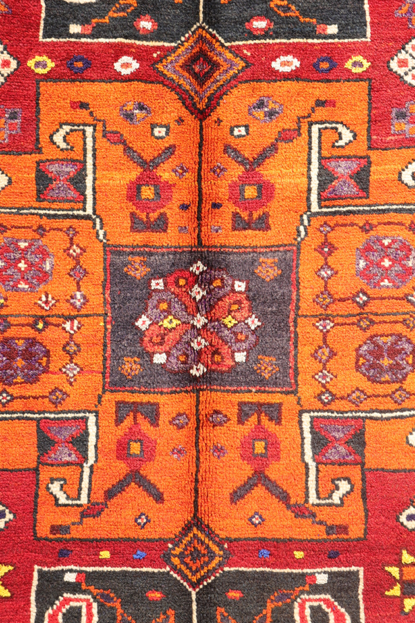 Semi-antique Luri rug from Iran. 230x148 cms - Image 5