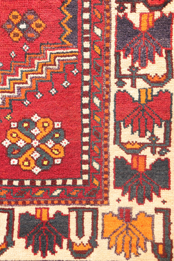 Semi-antique Luri rug from Iran. 230x148 cms - Image 7