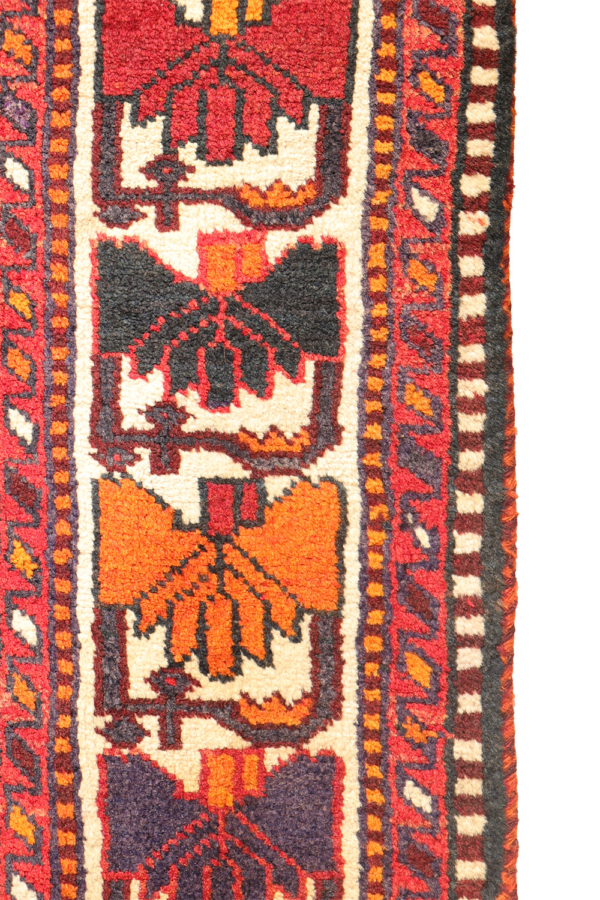 Semi-antique Luri rug from Iran. 230x148 cms - Image 9