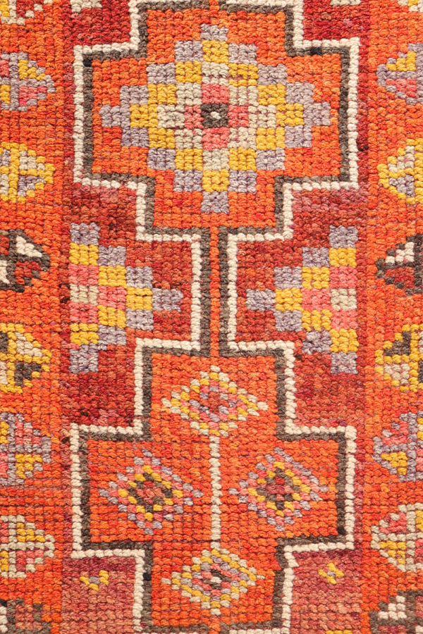 Vintage Herkki Kurdish runner, Irak. 267x81 cms - Image 4