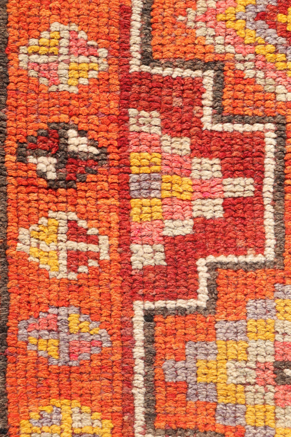 Vintage Herkki Kurdish runner, Irak. 267x81 cms - Image 5