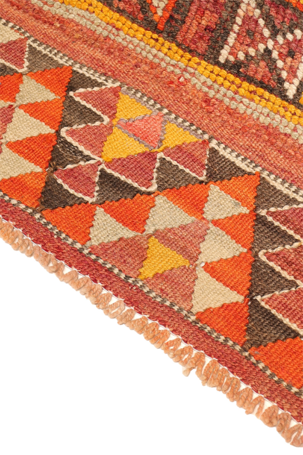 Vintage Herkki Kurdish runner, Irak. 267x81 cms - Image 7