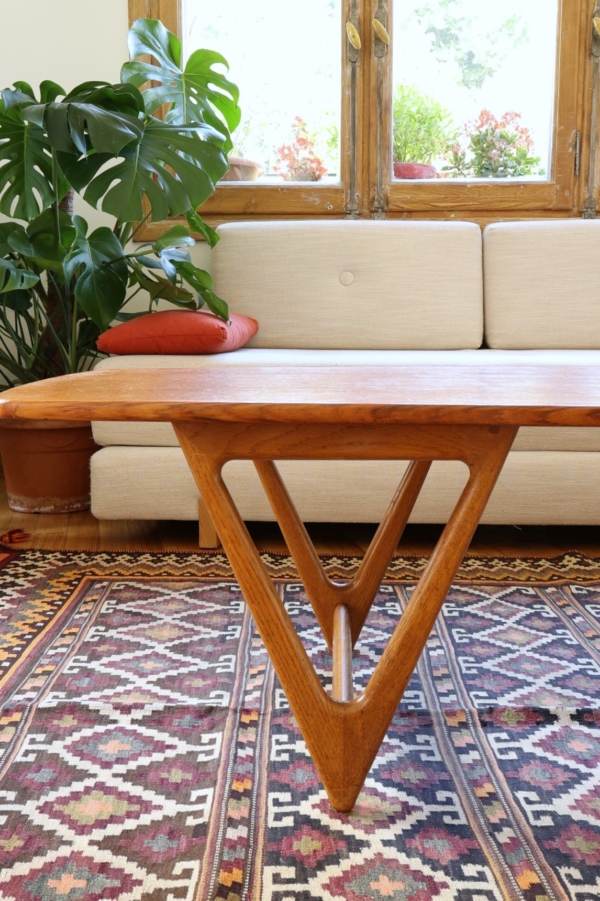 Kilim semi-antiguo árabe de Shiraz, Irán. 250x162 cms