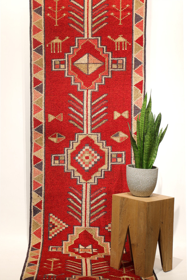 Alfombra de pasillo vintage kurda Herki, Irak. 408x80 cms