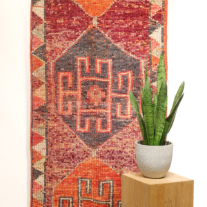 Alfombra pasillera Herki kurda, Irak. 265x80 cms