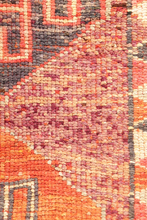 Vintage Kurdish Herki runner from Iraq. 265x80 cms - Image 4