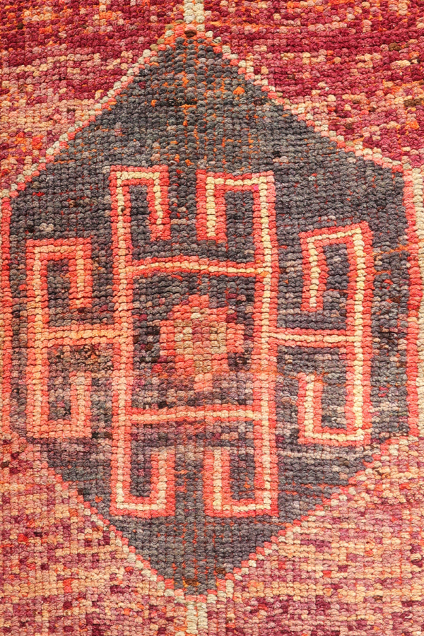 Vintage Kurdish Herki runner from Iraq. 265x80 cms - Image 5