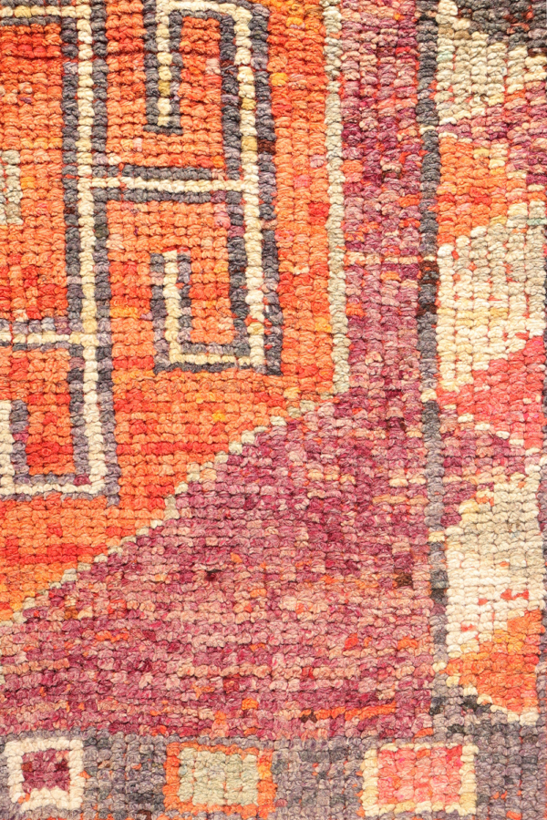 Vintage Kurdish Herki runner from Iraq. 265x80 cms - Image 6