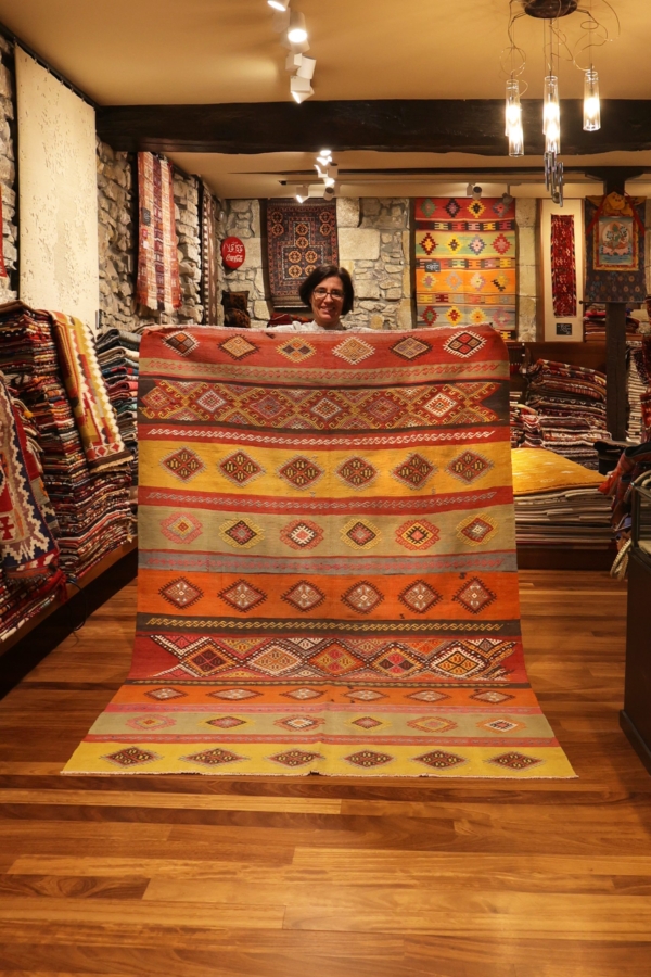 Semi-antique Corum kilim from Turkey. 230x155 cms - Image 12