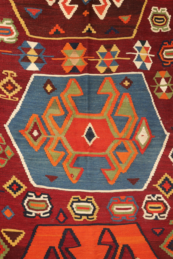Antique Qashqai kilim from Iran. 293x162 cms - Image 4