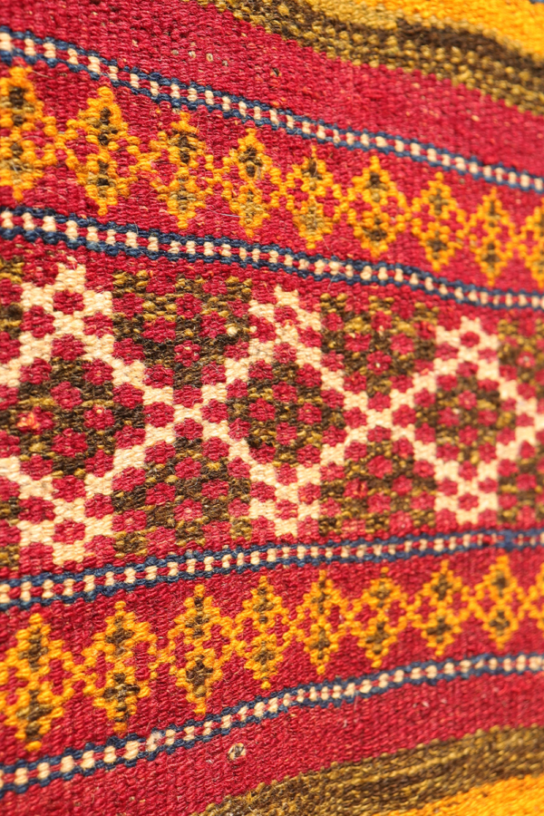 Kilim semi antiguo Shaffi Baluch de Afganistán. 243x110 cms - Imagen 8