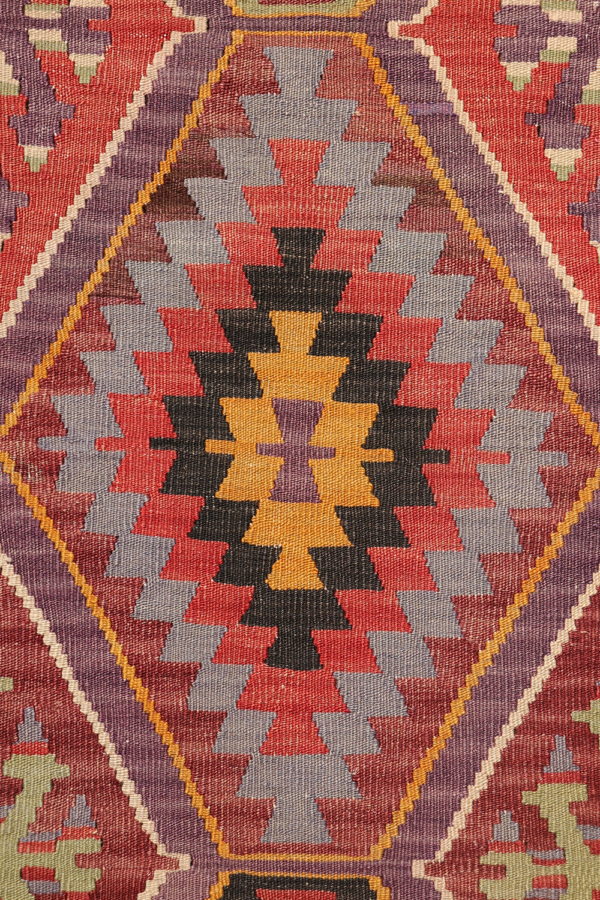 Semi-antique Salihi kilim runner from Turkey. 267x82 cms - Image 5