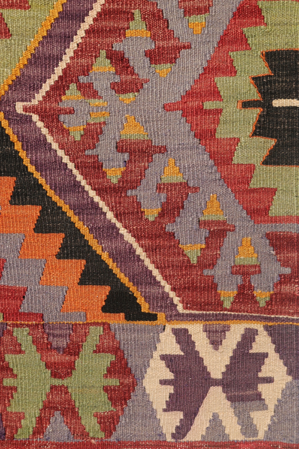 Semi-antique Salihi kilim runner from Turkey. 267x82 cms - Image 6