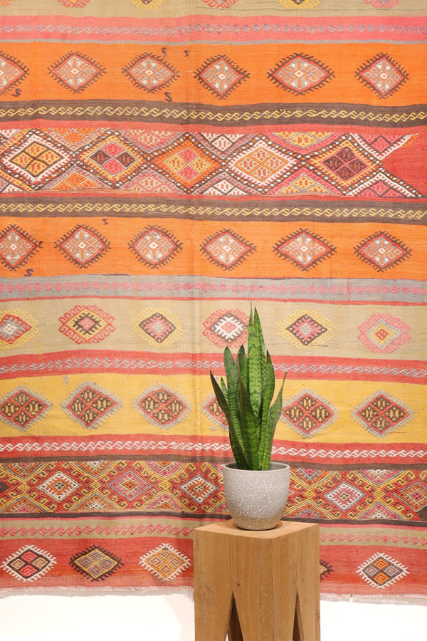 Semi-antique Corum kilim from Turkey. 230x155 cms