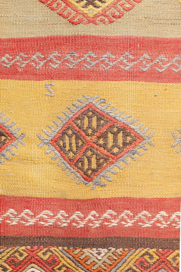 Semi-antique Corum kilim from Turkey. 230x155 cms - Image 4