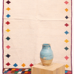 Vintage Qashqai sofreh kilim from Iran. 153x94 cms